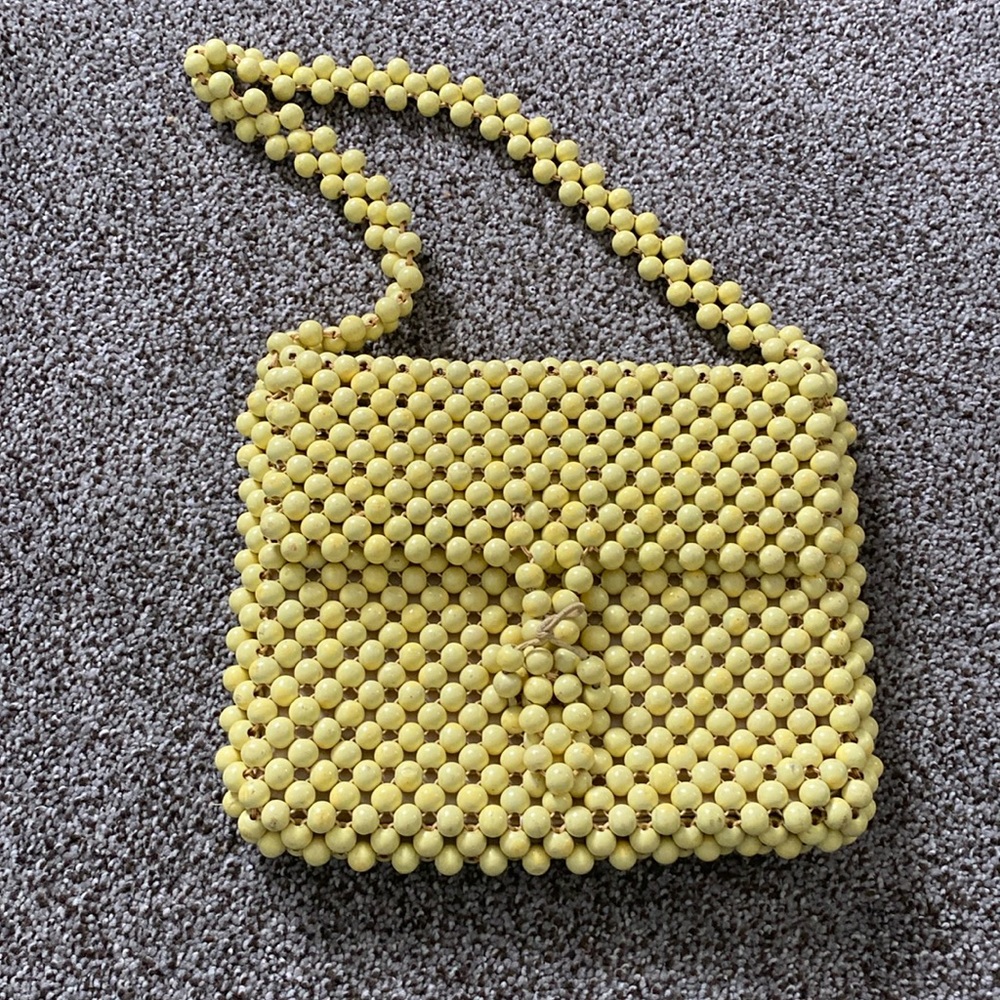 Walborg Vintage Yellow Beaded Purse